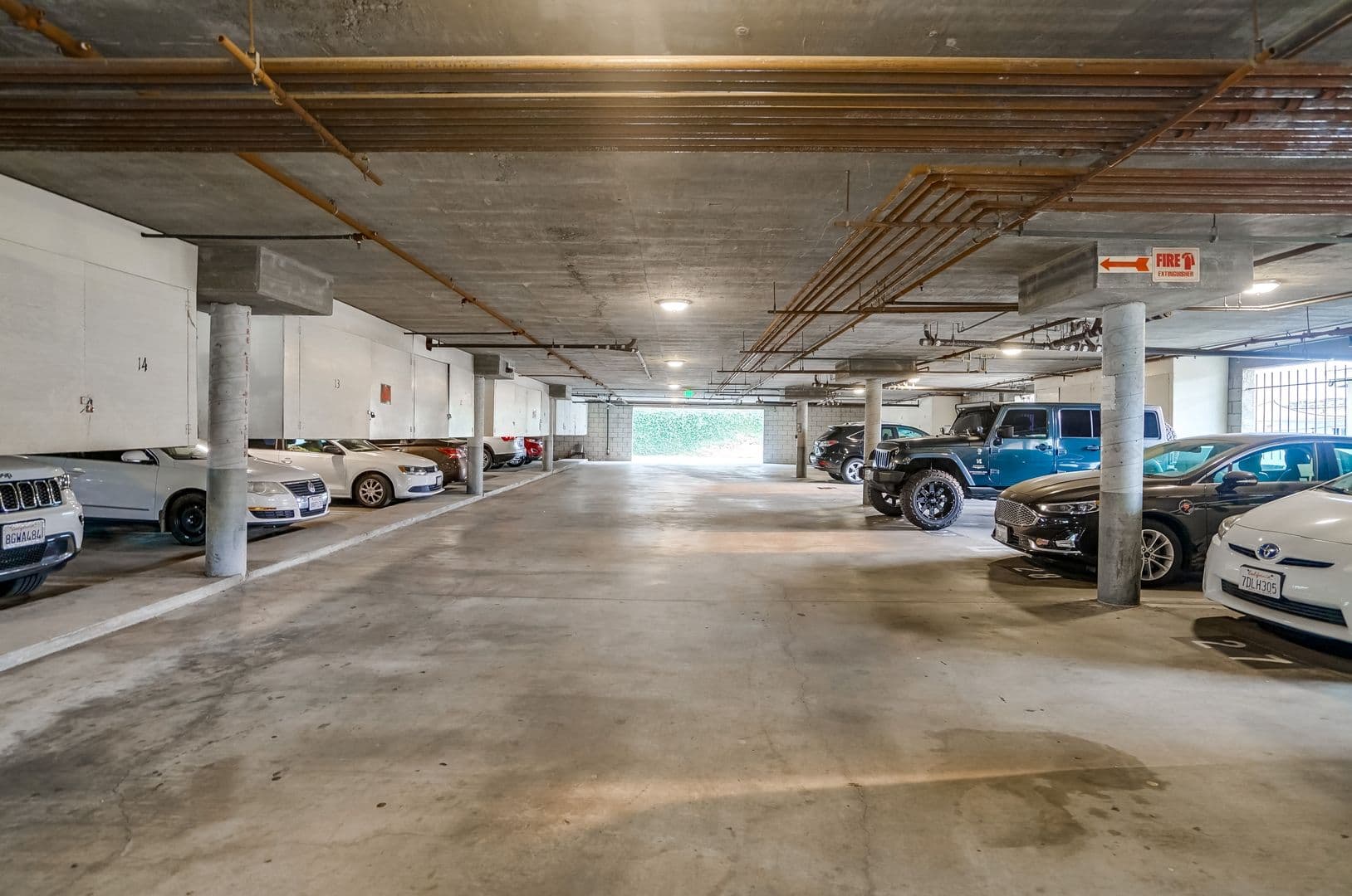 Inglewood Apartment: 3638 W. 113th St