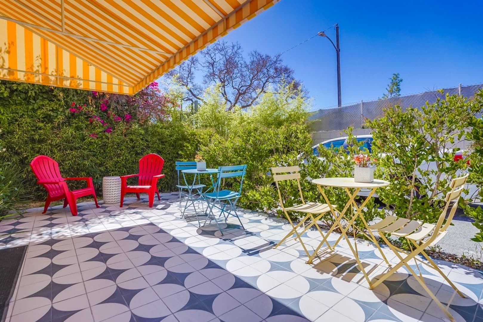 Hawthorne Apartment: 3636 W. Imperial Hwy