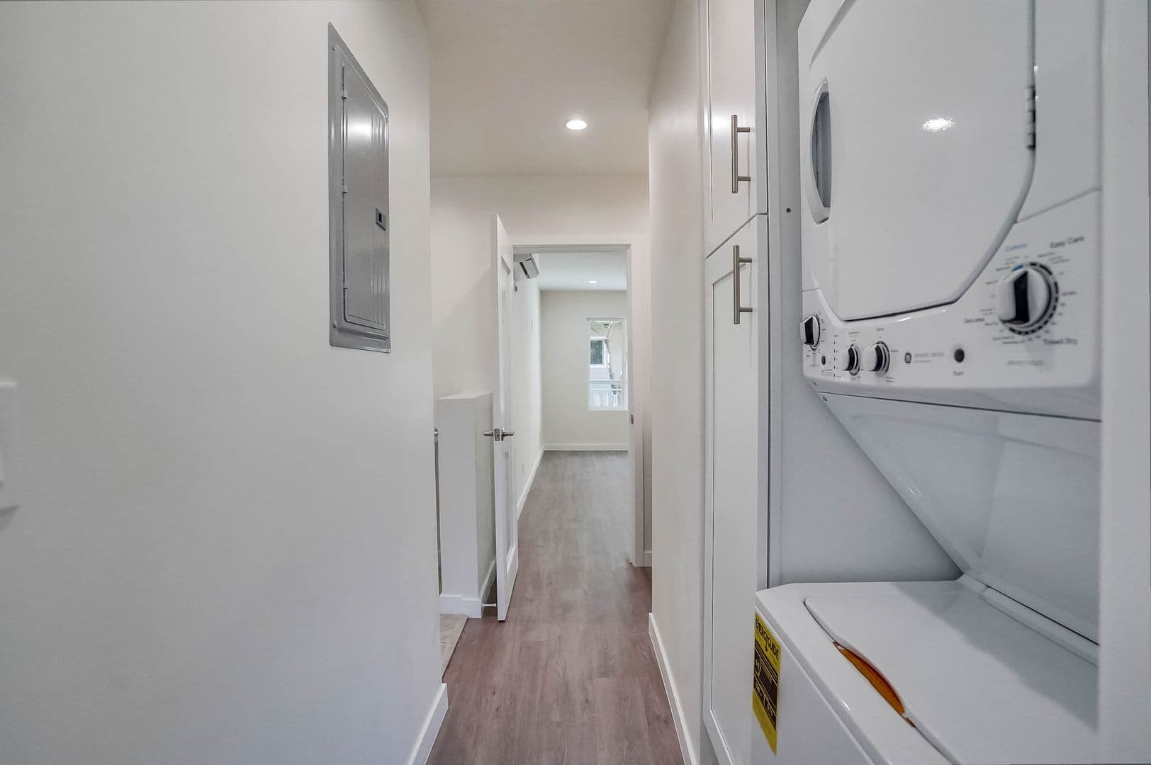 Los Angeles Apartment: 2330 S. Corning St