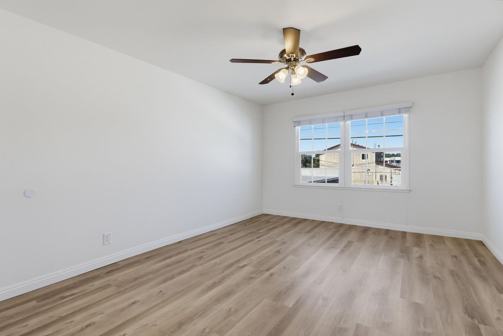 Los Angeles Apartment: 6627 - 6635 Crenshaw Blvd
