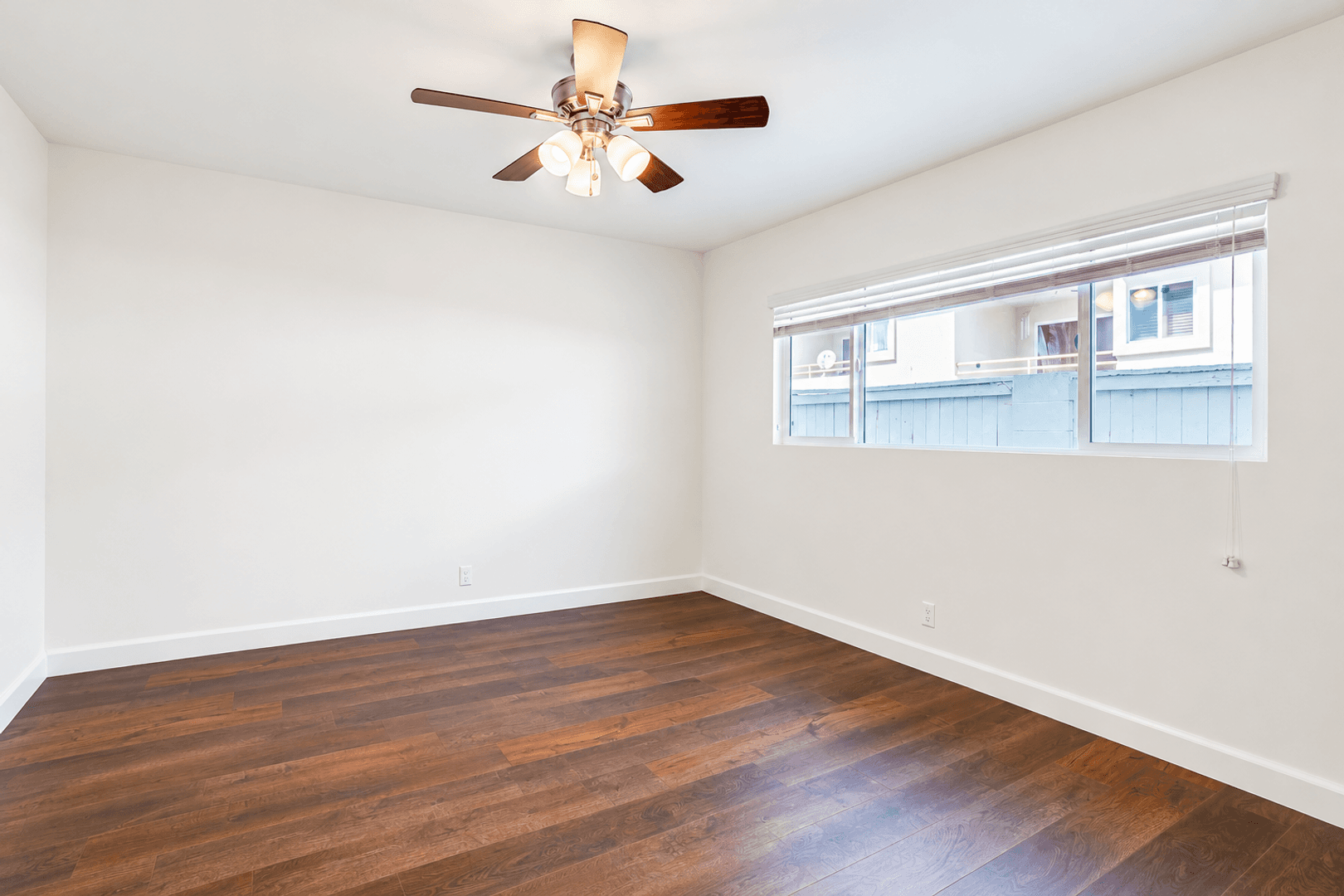 Inglewood Apartment: 920 Enterprise Ave