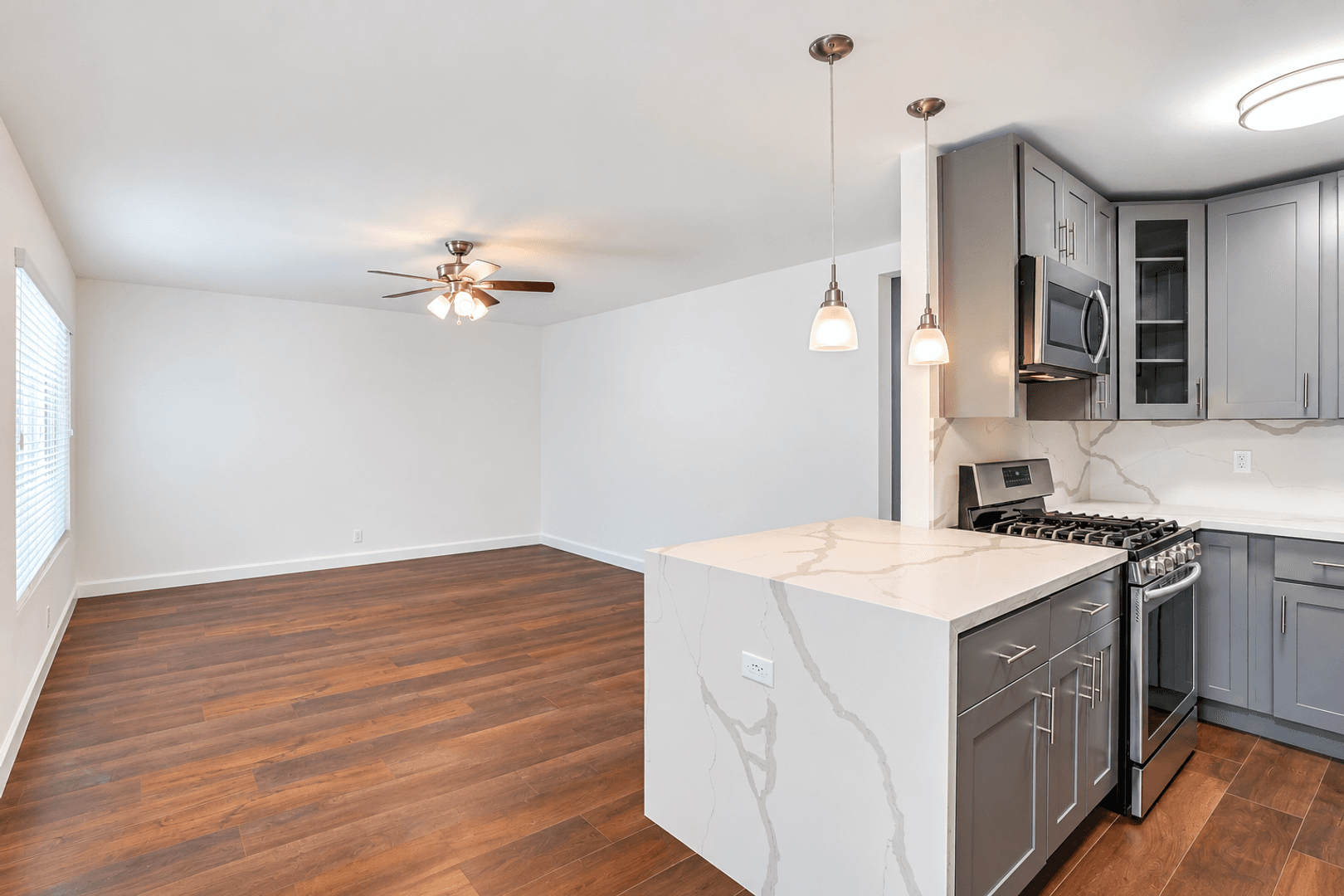 Inglewood Apartment: 920 Enterprise Ave