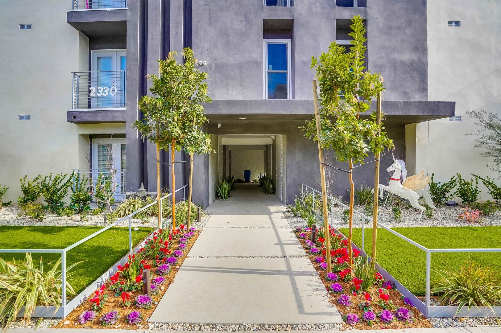Los Angeles Apartment: 2330 S. Corning St