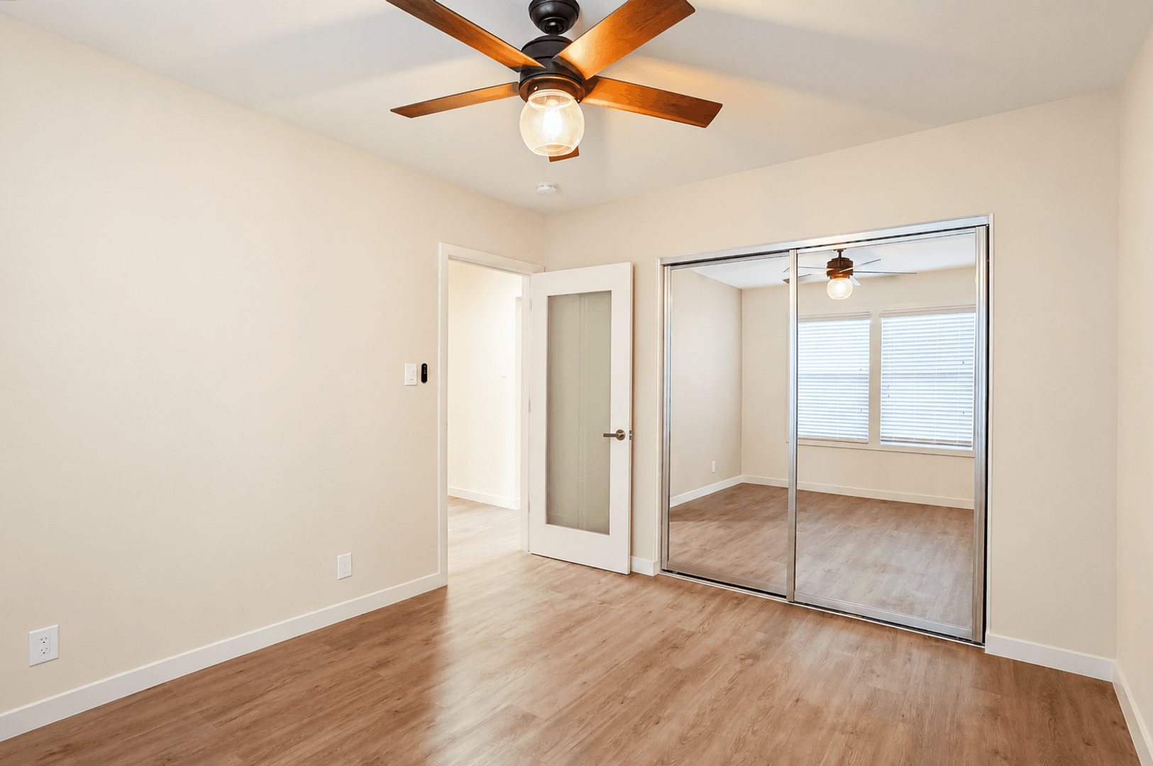 Inglewood Apartment: 115 N. Eastwood Ave