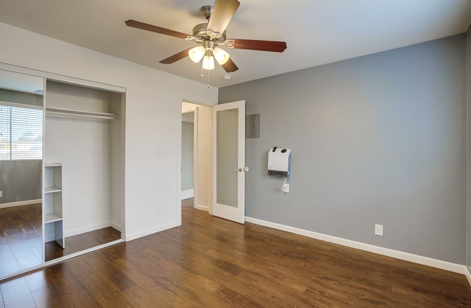 Inglewood Apartment: 3638 W. 113th St
