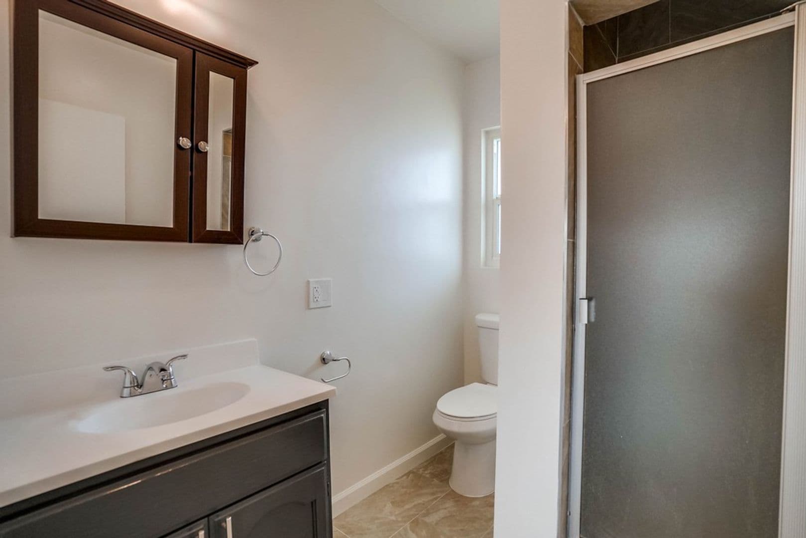 Inglewood Apartment: 422 - 426 Exton Ave