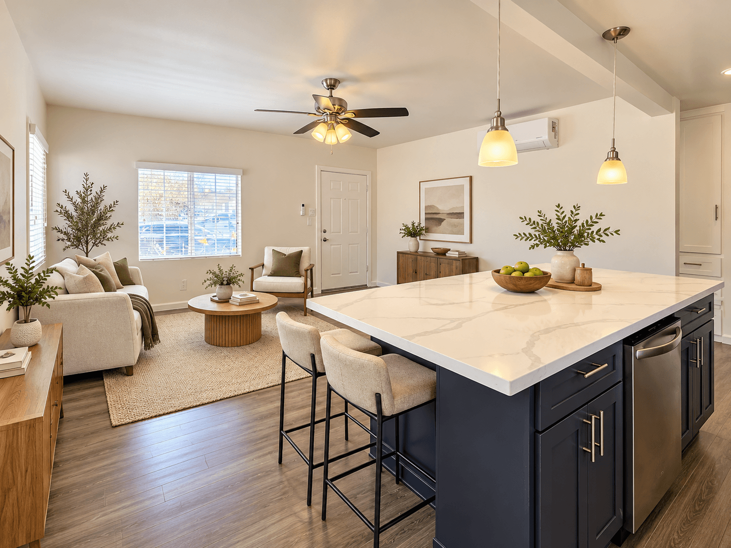 Los Angeles Apartment: 6405 - 6411 1/2 8th Ave