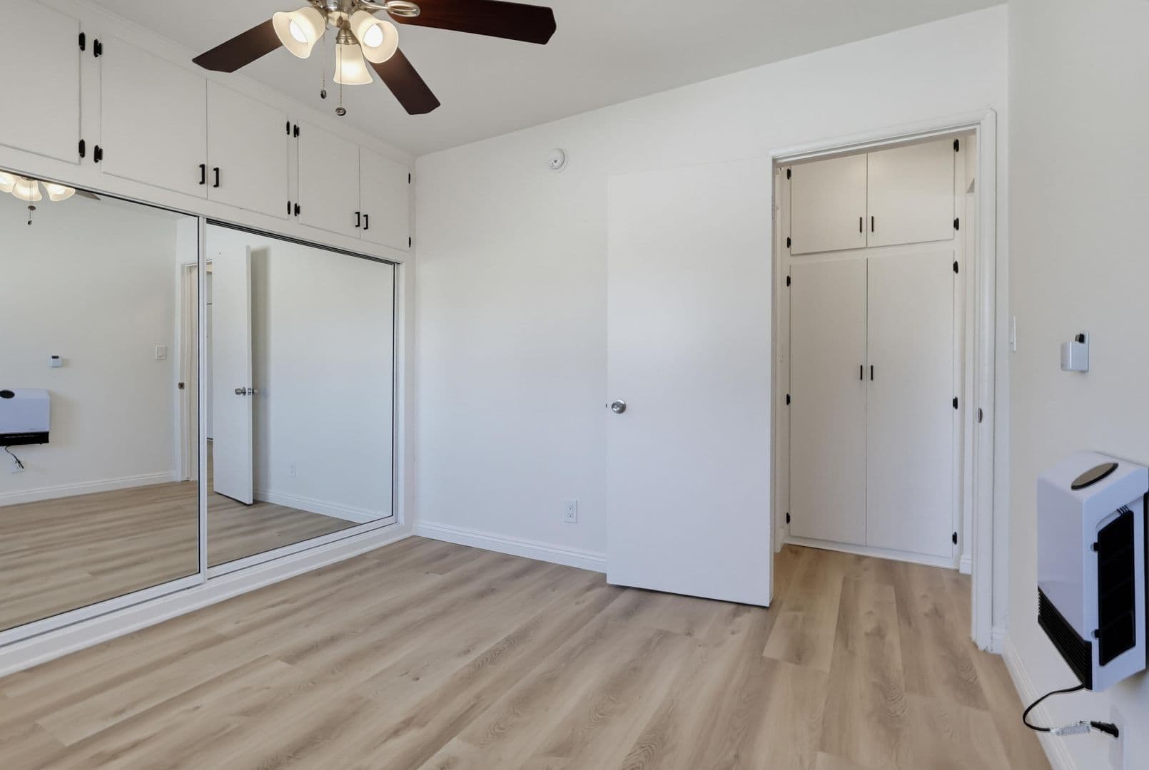 Los Angeles Apartment: 6627 - 6635 Crenshaw Blvd