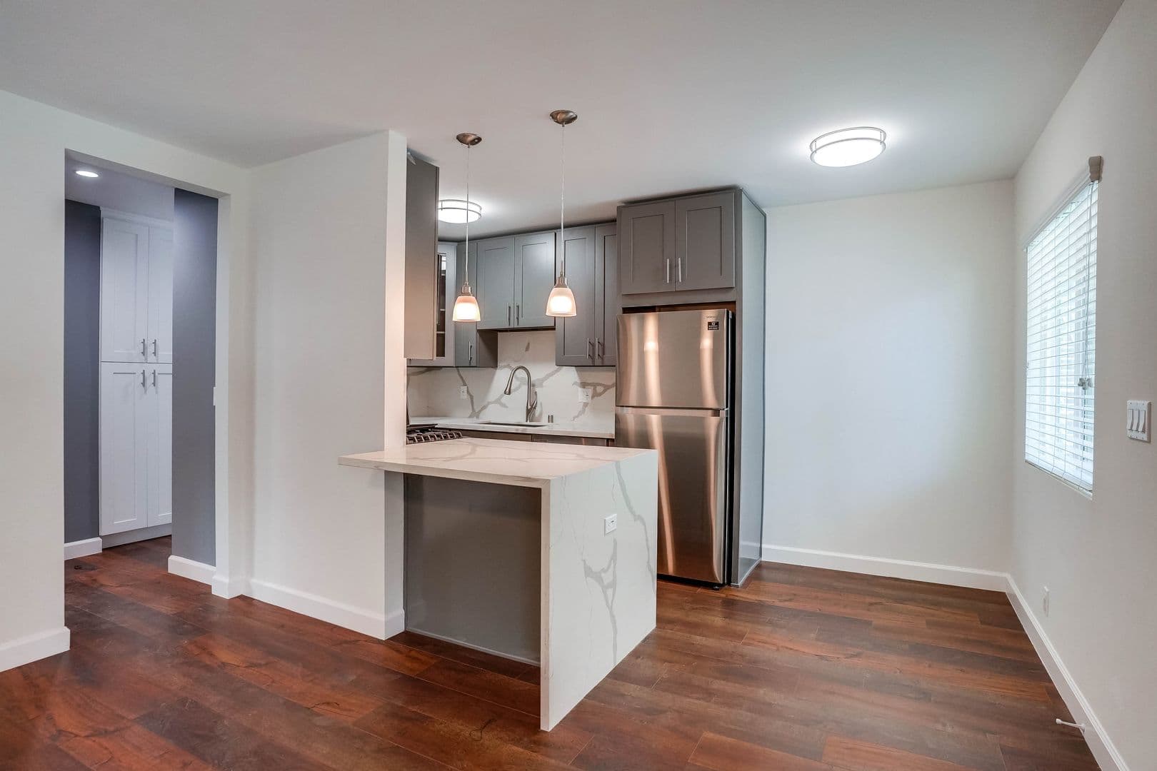 Inglewood Apartment: 920 Enterprise Ave