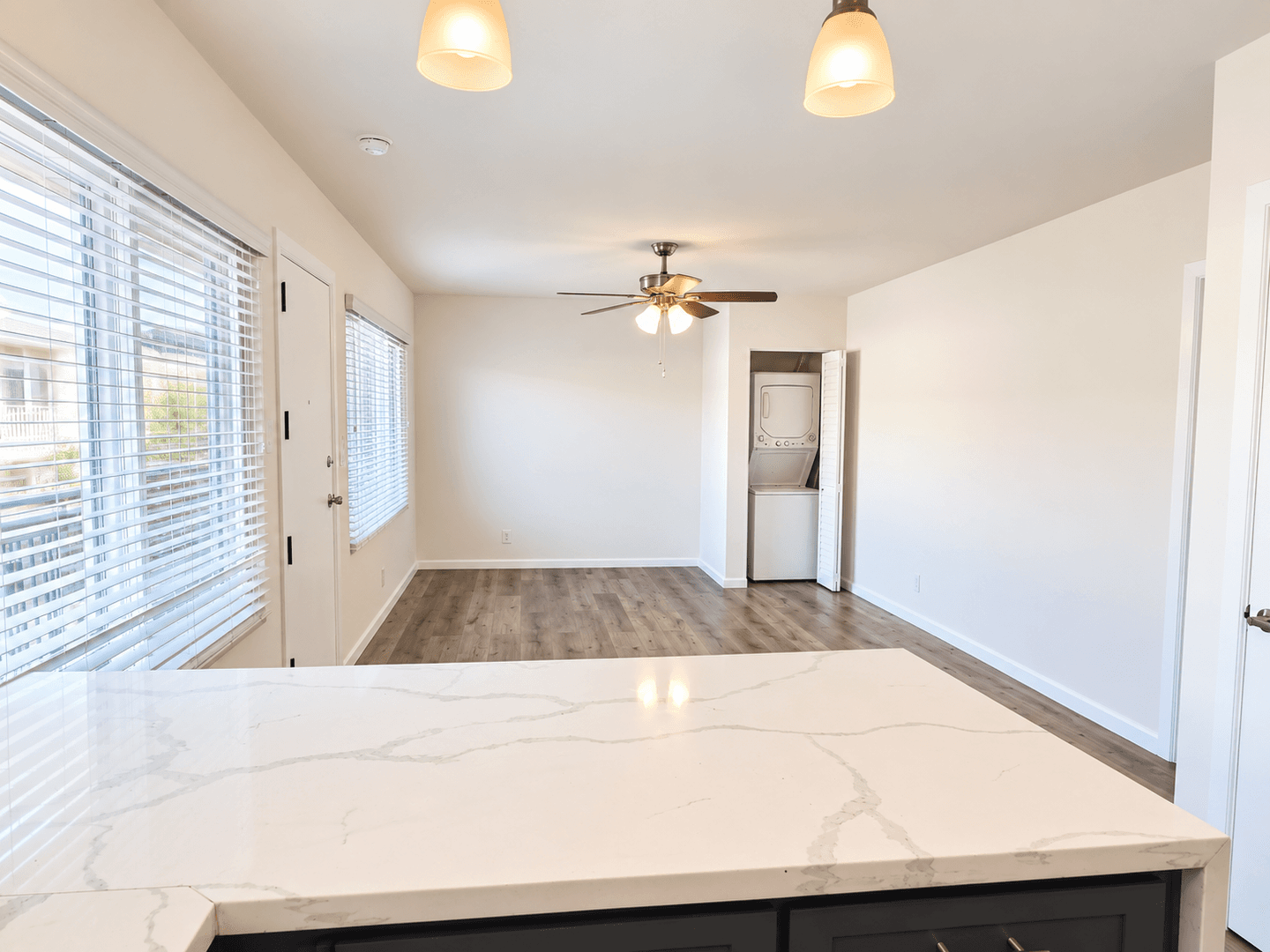 Inglewood Apartment: 621 E. 99th St