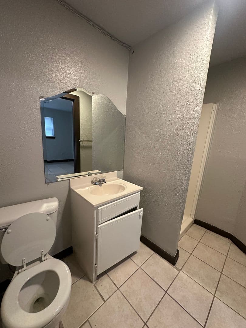 OKC House: 900 Flamingo Ave