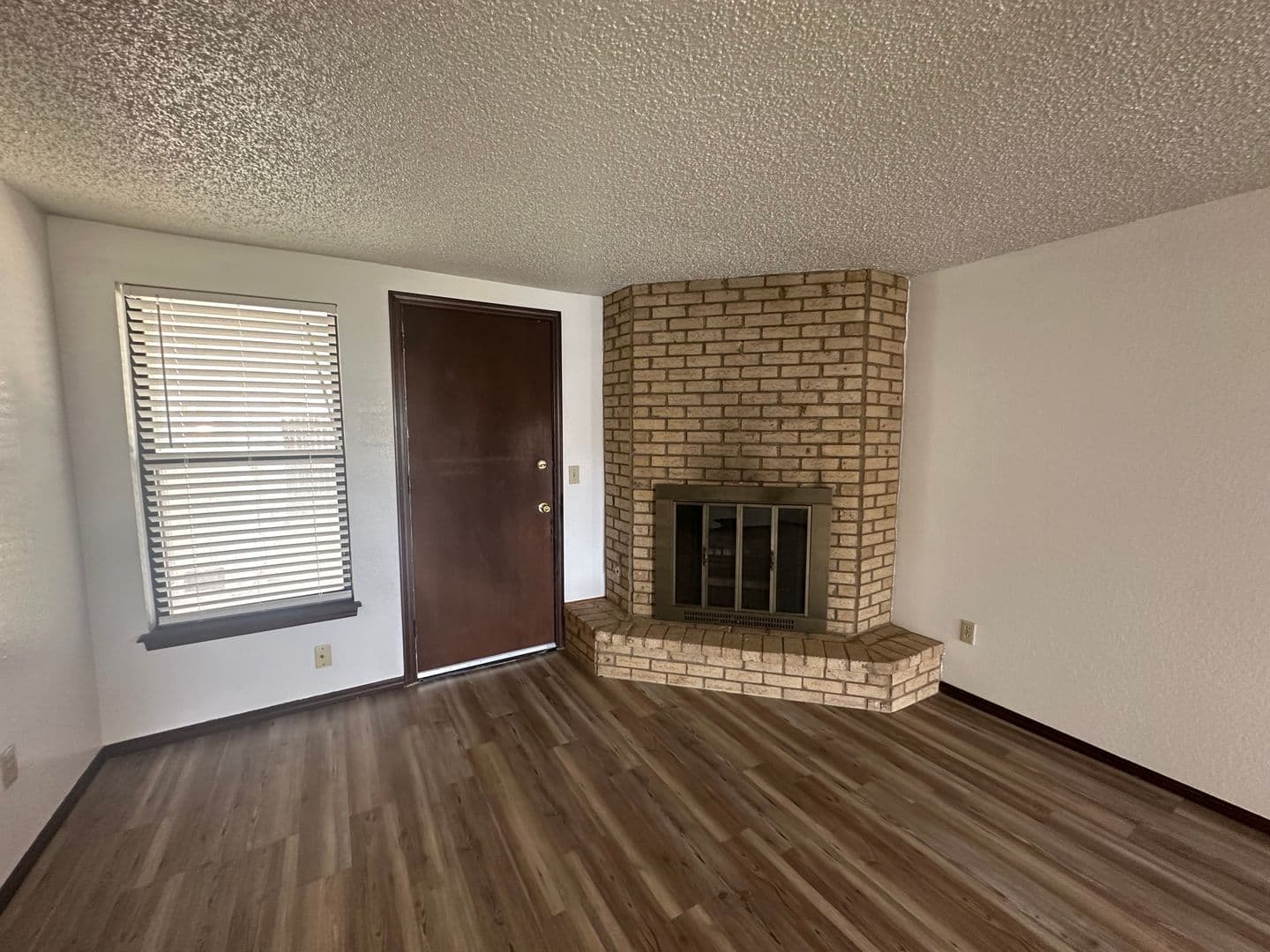 Moore House: 2109 Meench