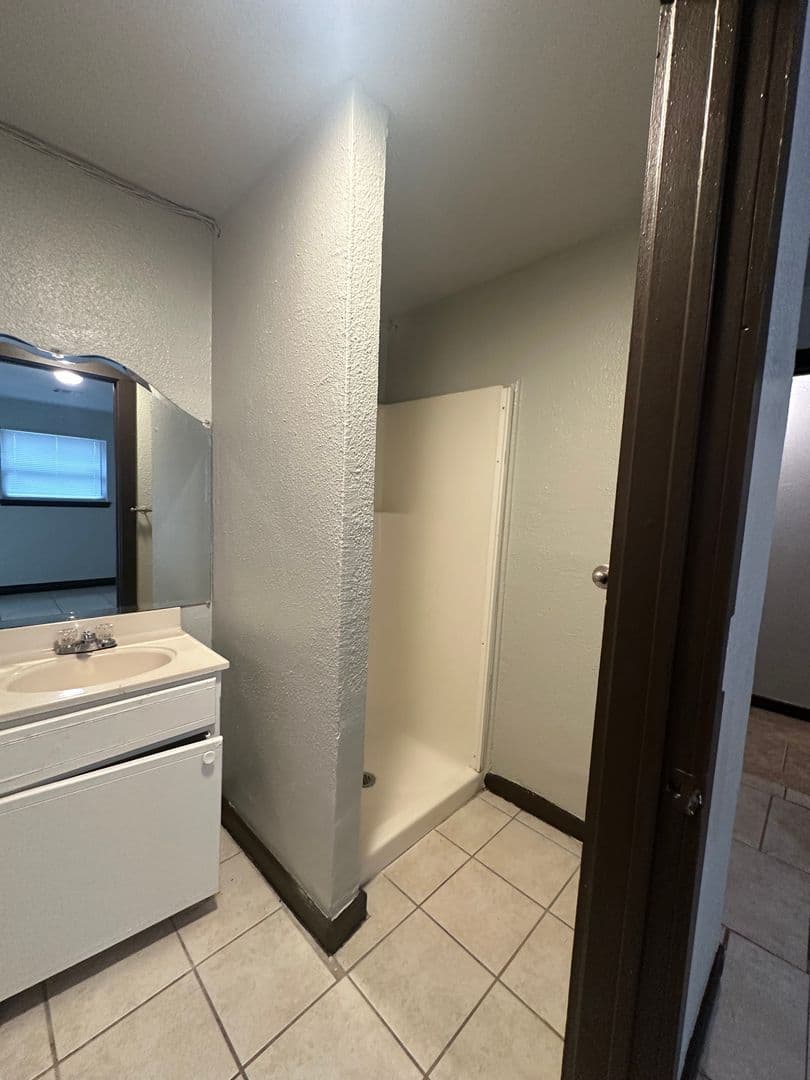 OKC House: 900 Flamingo Ave