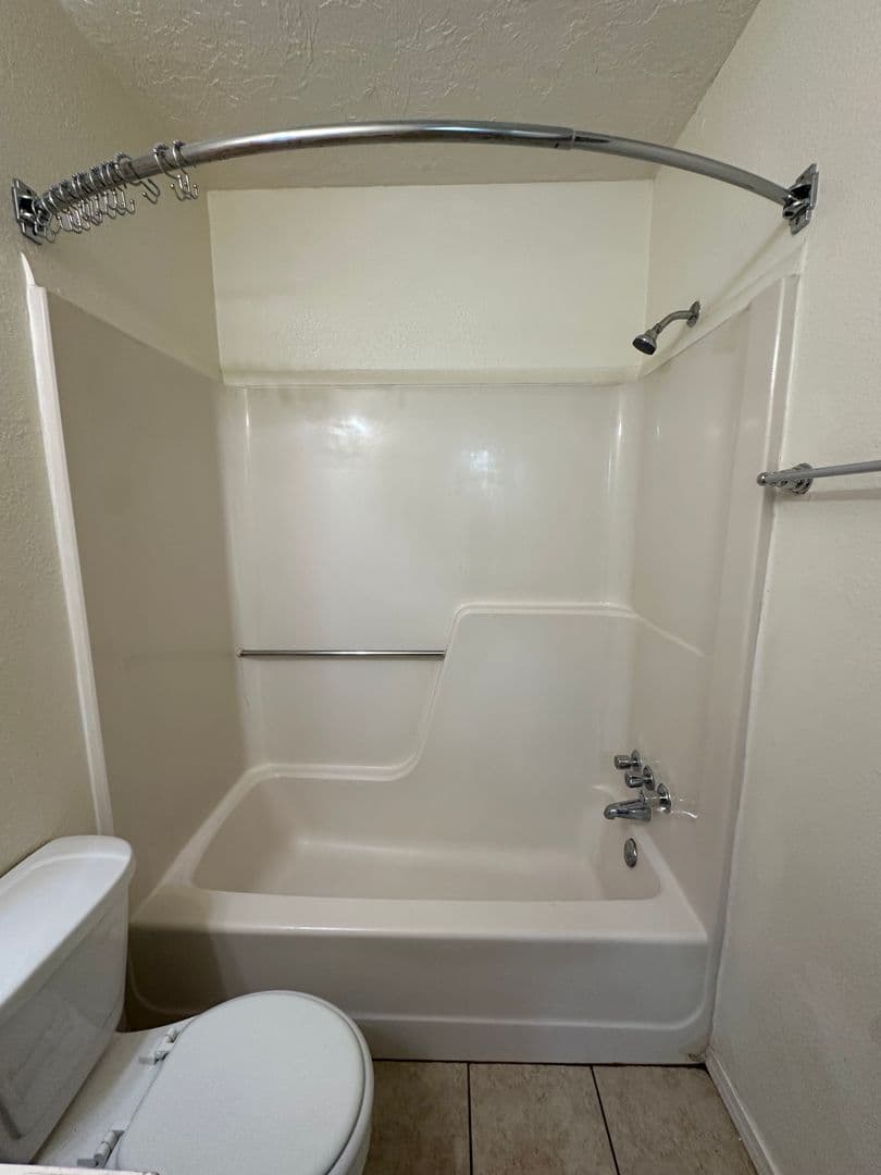 Norman House: 1305 Glen Oaks Ct.