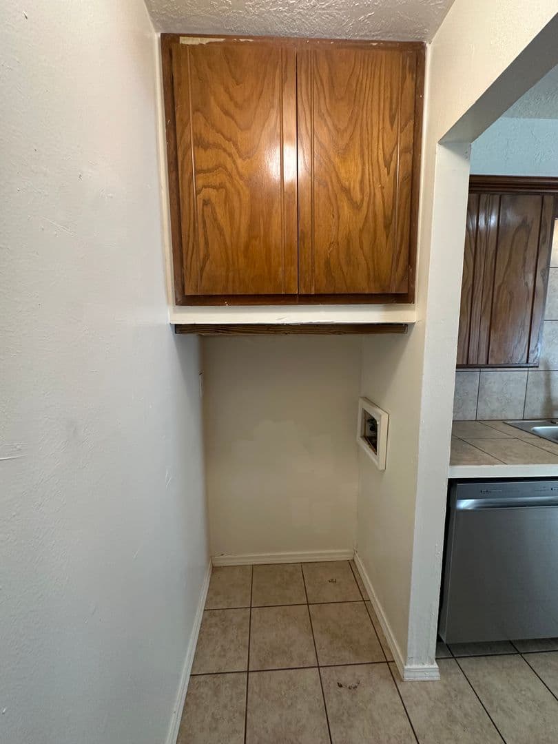 Norman House: 1305 Glen Oaks Ct.