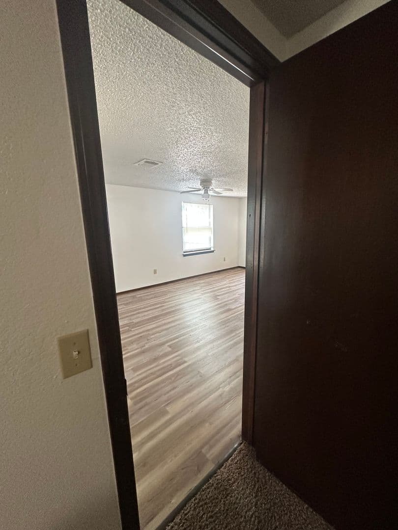 Moore House: 2109 Meench