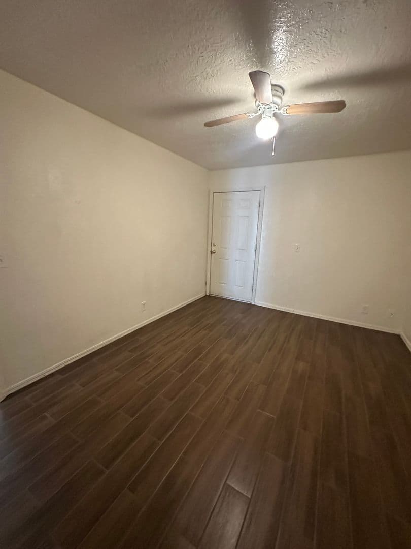 Norman House: 1305 Glen Oaks Ct.