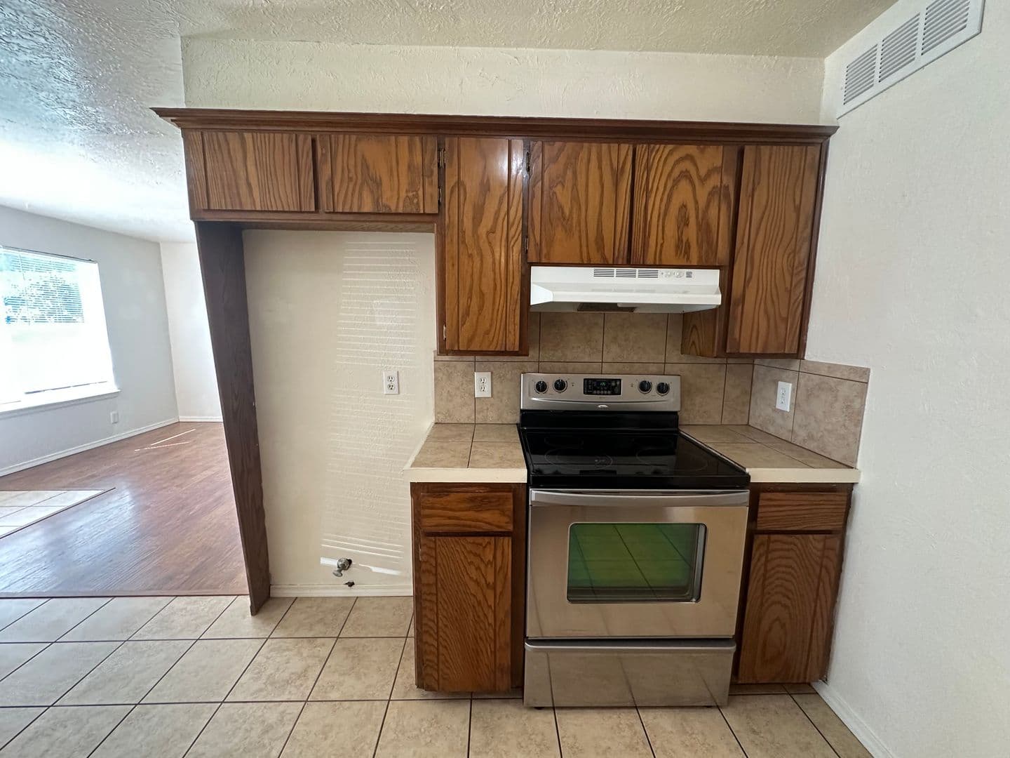 Norman House: 1305 Glen Oaks Ct.