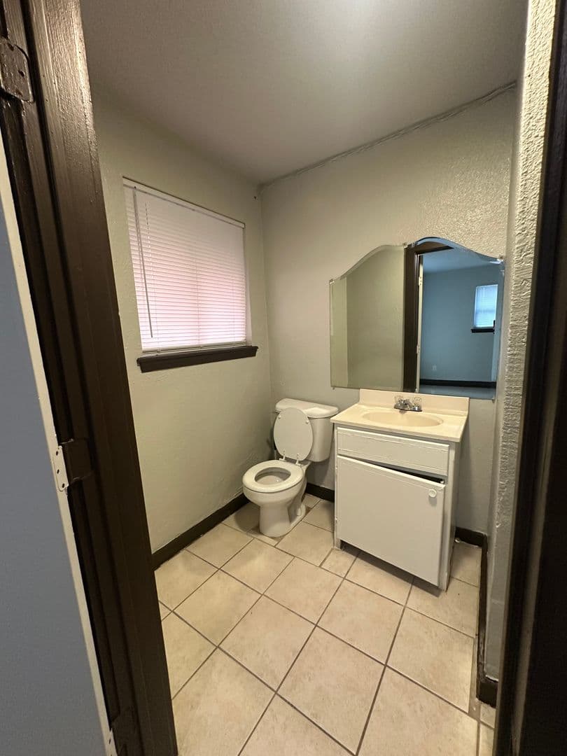 OKC House: 900 Flamingo Ave
