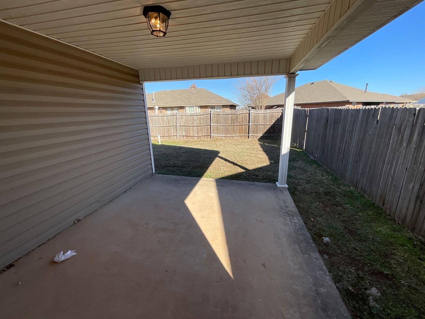 Del City House: 5517 Del Creek Rd