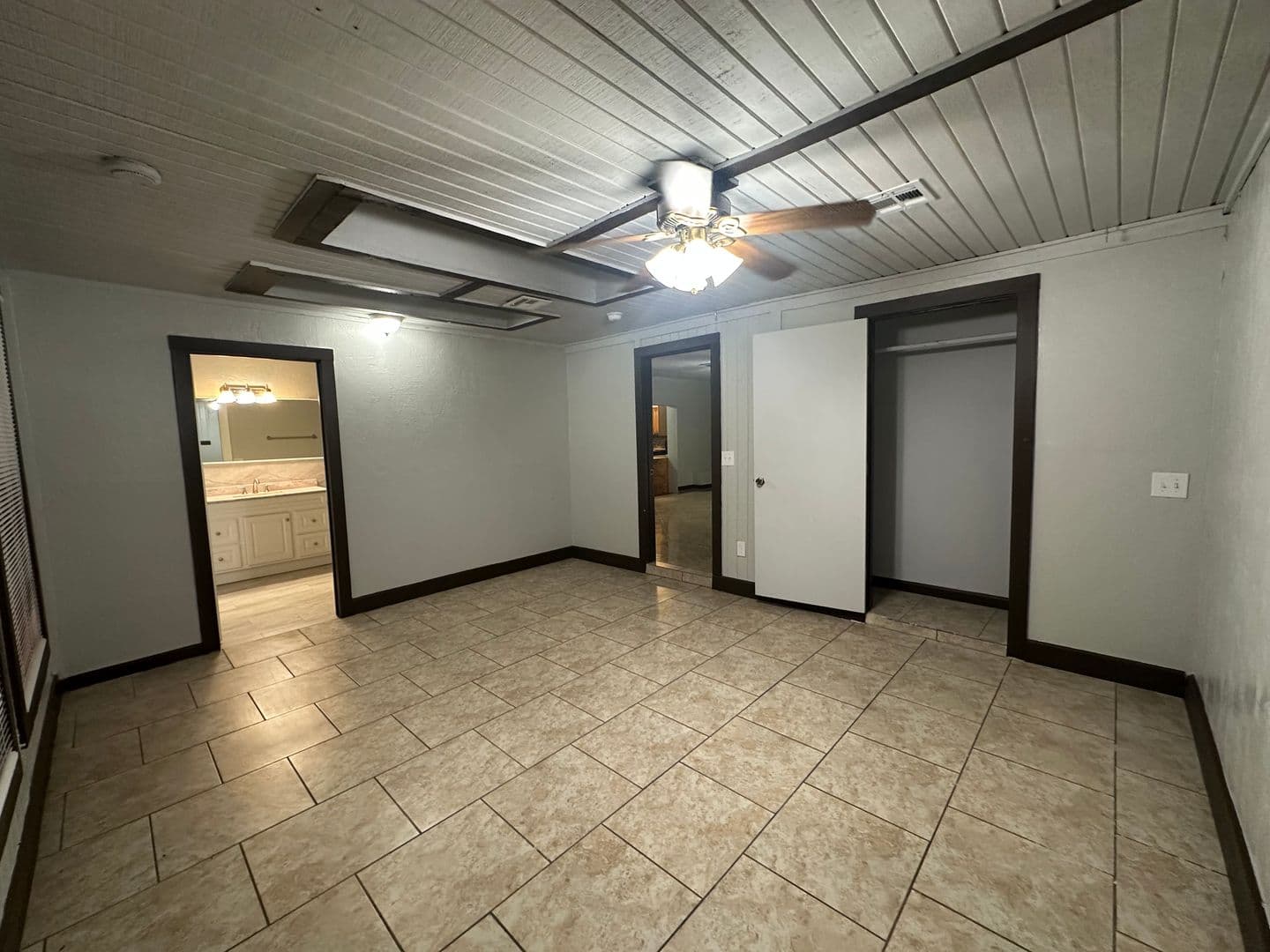 OKC House: 900 Flamingo Ave