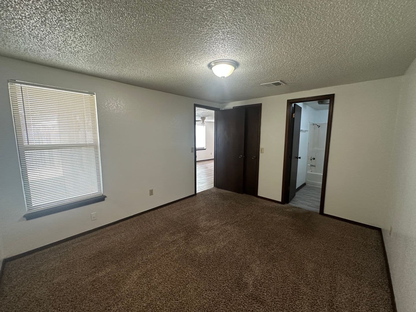 Moore House: 2109 Meench
