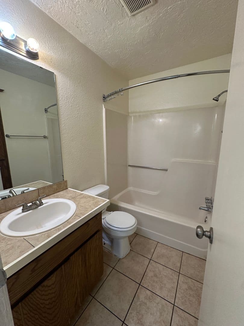Norman House: 1305 Glen Oaks Ct.