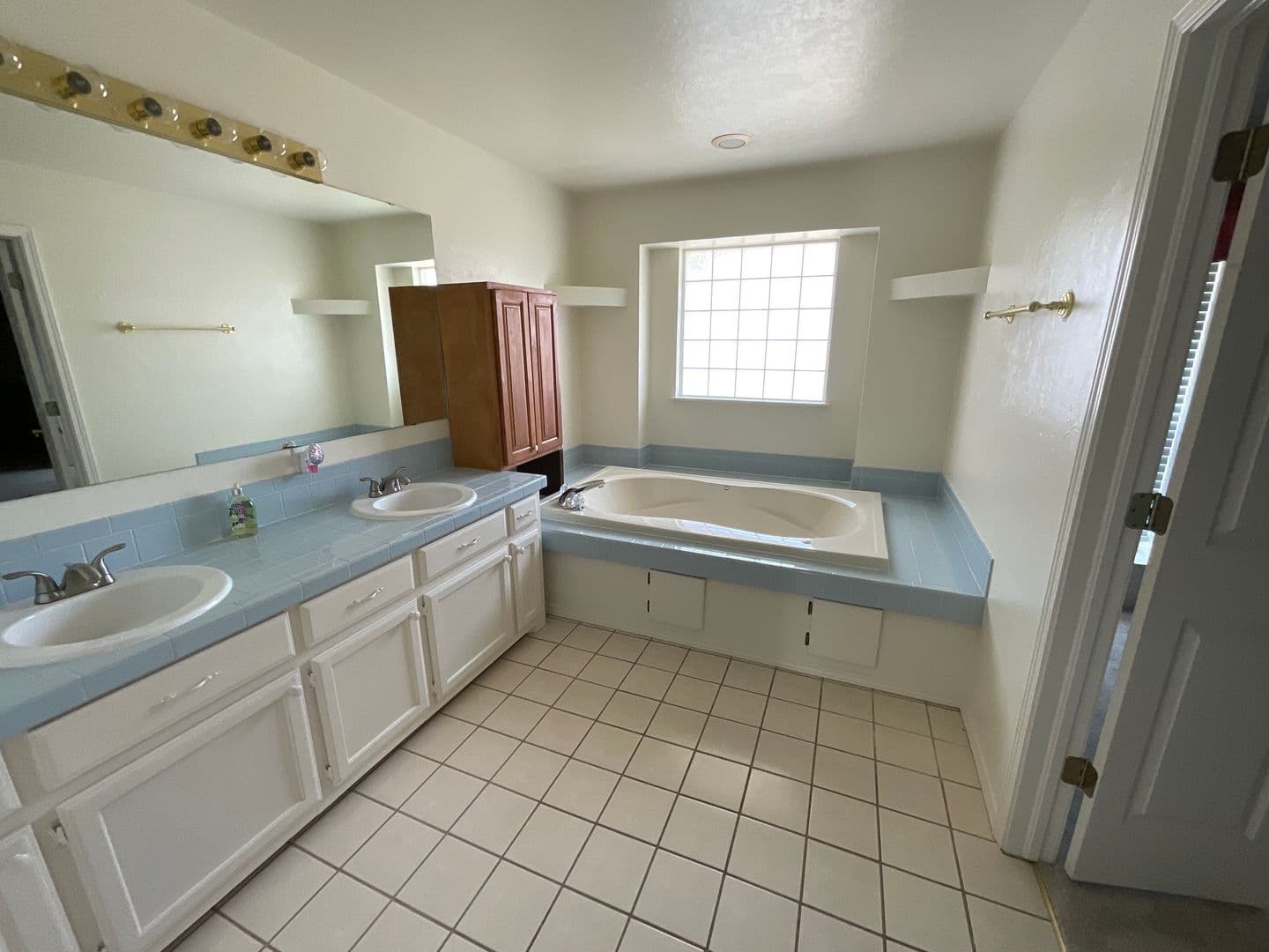 OKlahoma City House: 5801 NW 101st