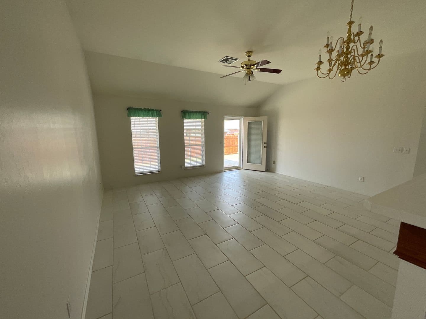 OKlahoma City House: 5801 NW 101st