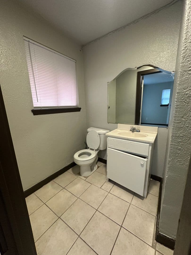 OKC House: 900 Flamingo Ave