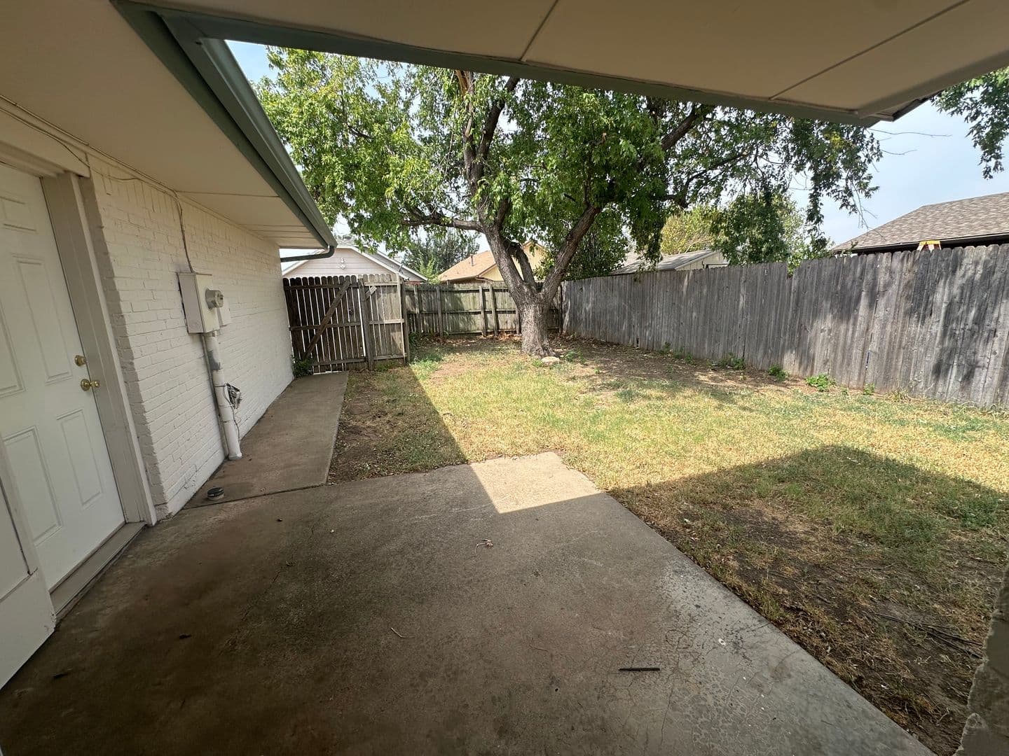 Moore House: 2109 Meench