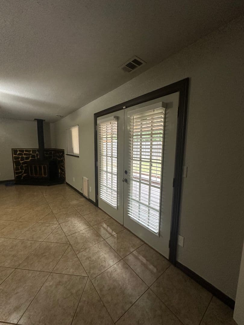 OKC House: 900 Flamingo Ave