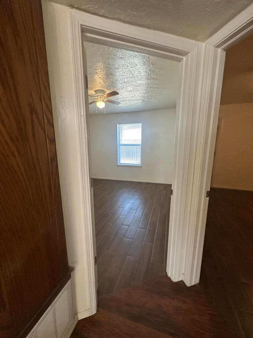 Norman House: 1305 Glen Oaks Ct.