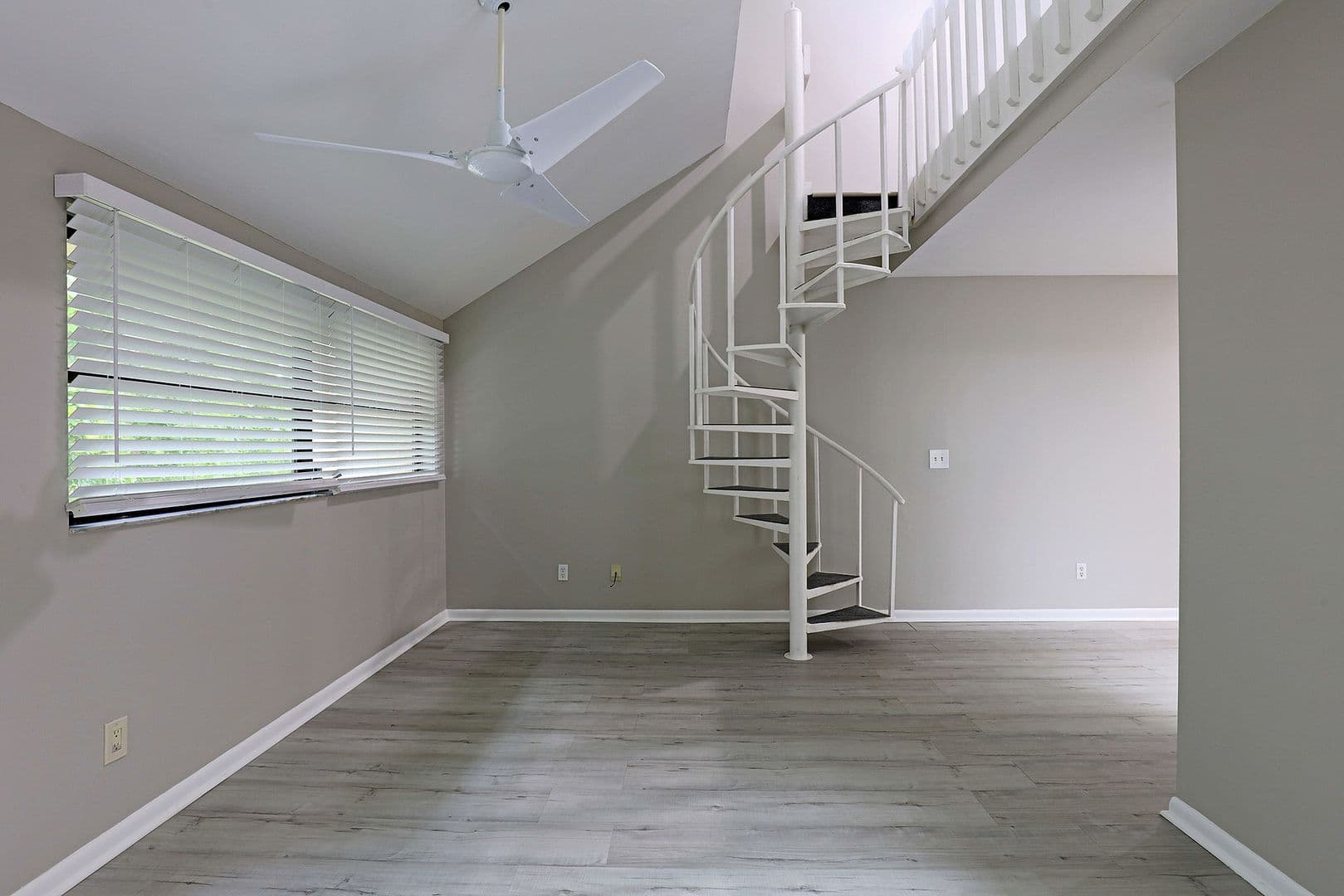 Fort Myers Apartment: 8805 Lateen Ln. #203