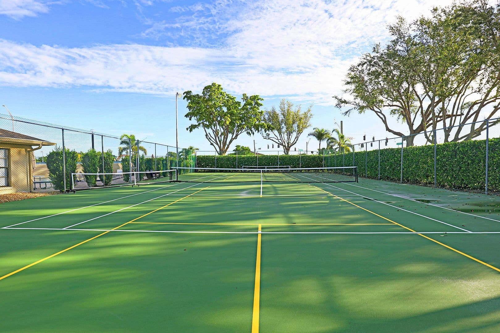 Fort Myers Apartment: 5323 Summerlin Rd #2307