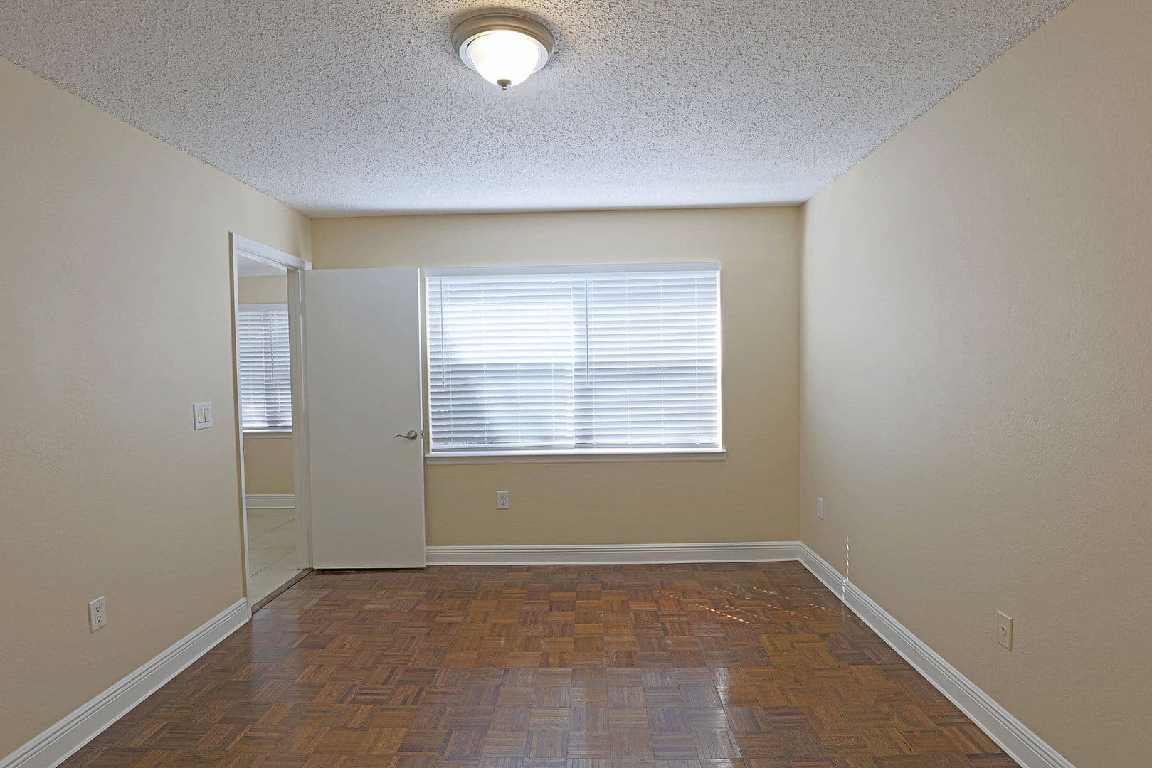 Fort Myers Apartment: 12601 Equestrian Circle, 1104