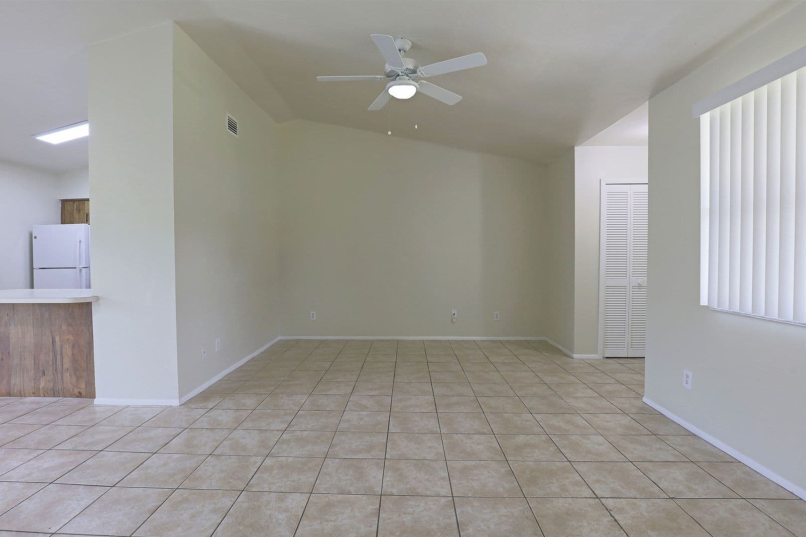 Cape Coral Apartment: 4417 SW Santa Barbara Place