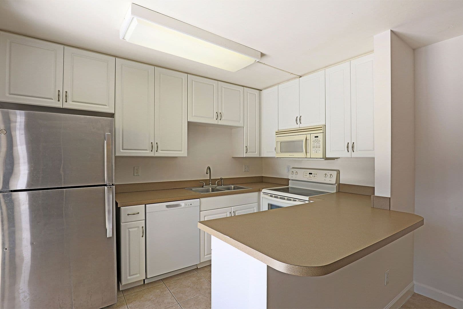 Fort Myers Apartment: 1538-3 Park Meadows Dr