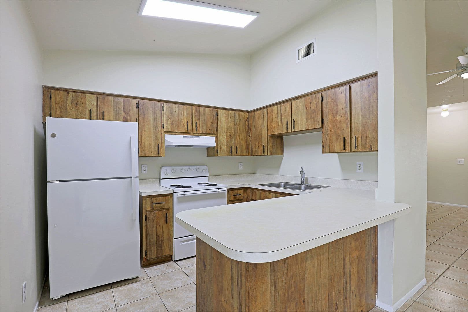 Cape Coral Apartment: 4417 SW Santa Barbara Place