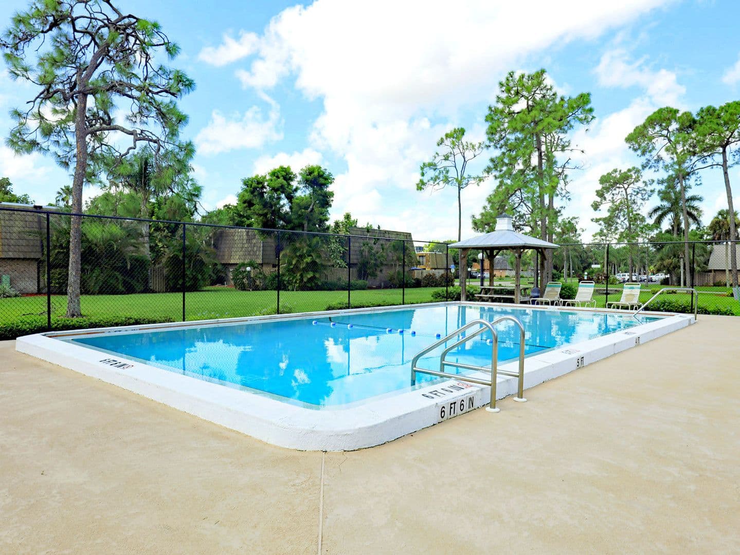Fort Myers Apartment: 1538-3 Park Meadows Dr