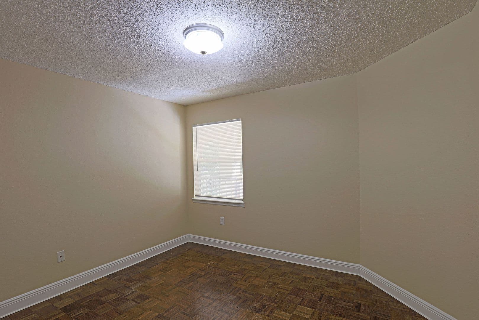 Fort Myers Apartment: 12601 Equestrian Circle, 1104