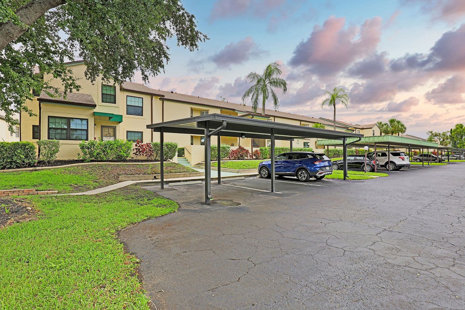 Fort Myers Apartment: 17240 Terraverde Circle Unit 2