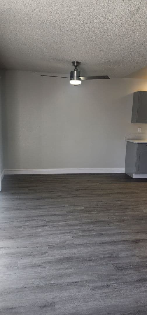 Sacramento Apartment: 7301 Florin Woods Dr