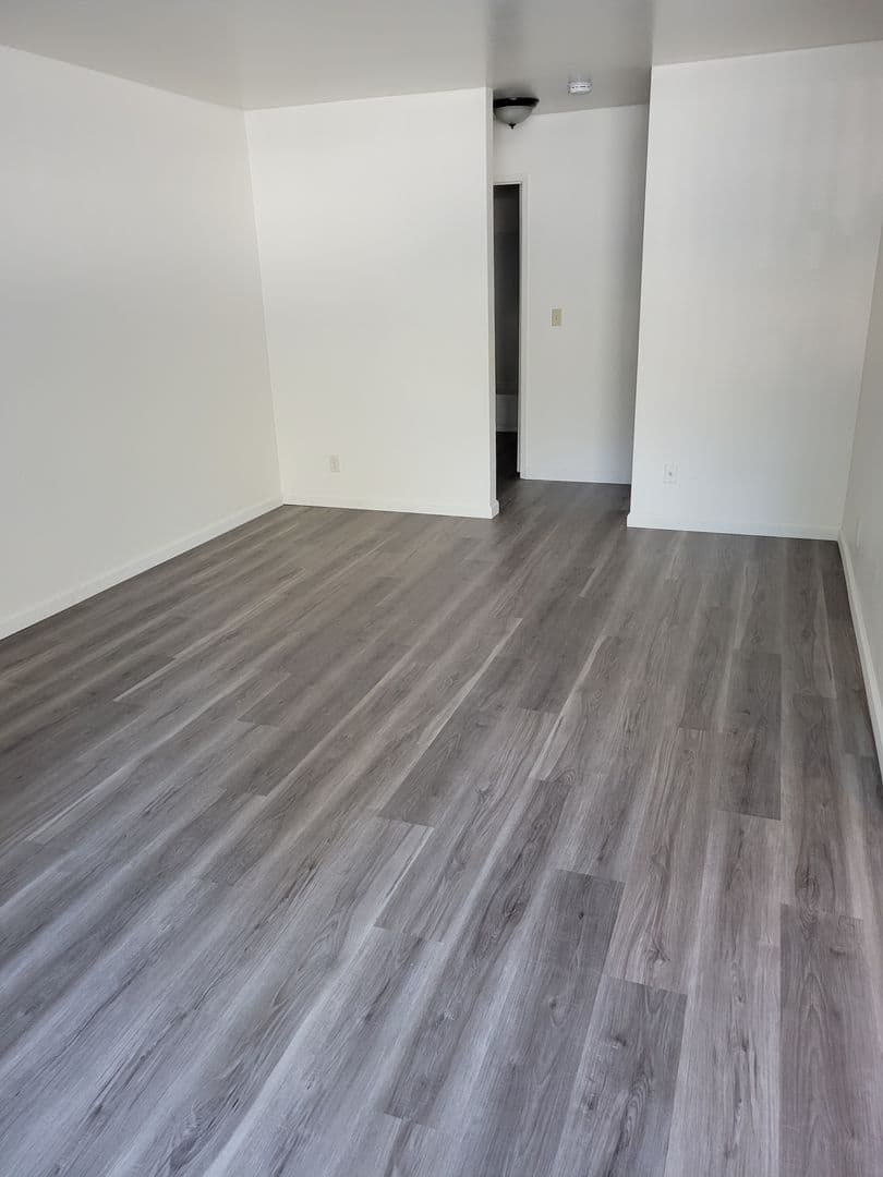 Sacramento Apartment: 7301 Florin Woods Dr