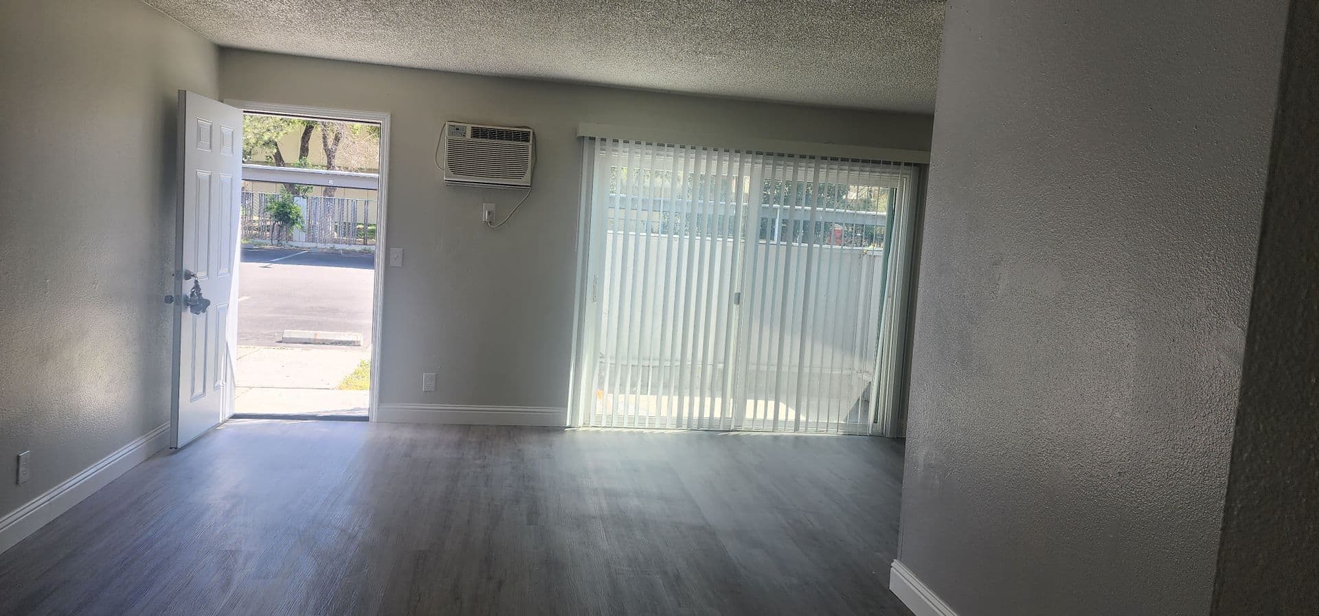 Sacramento Apartment: 7301 Florin Woods Dr