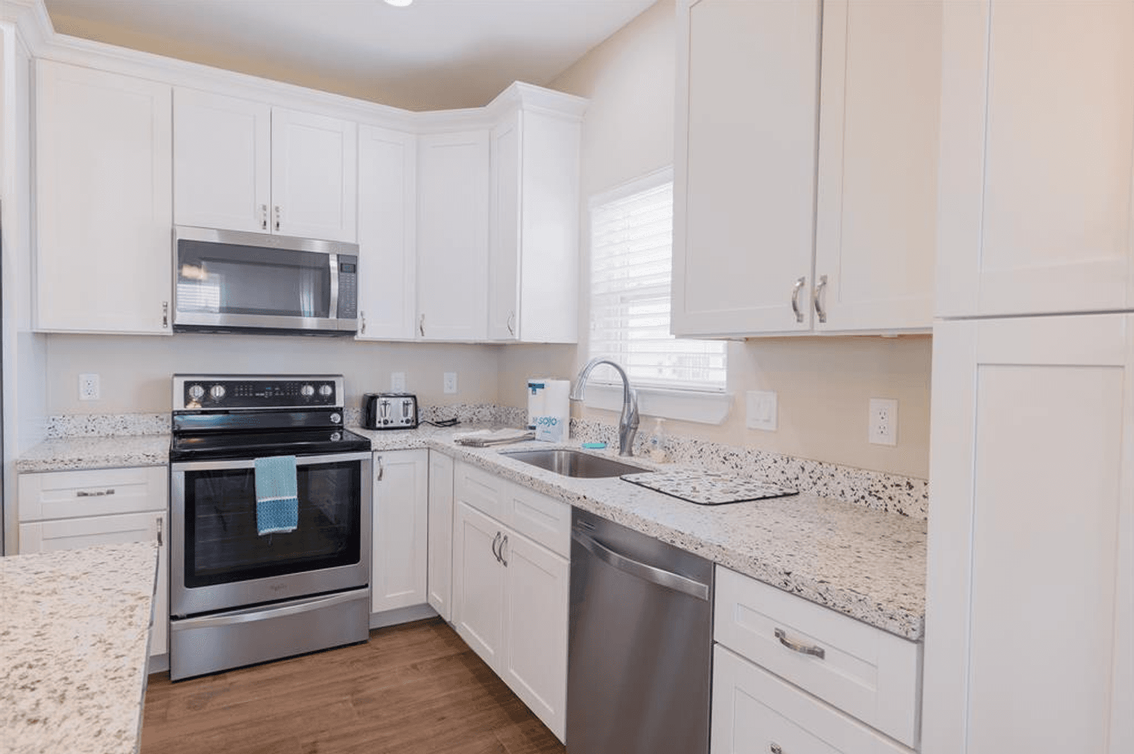 Galveston House: 4129 Fort Bend Drive