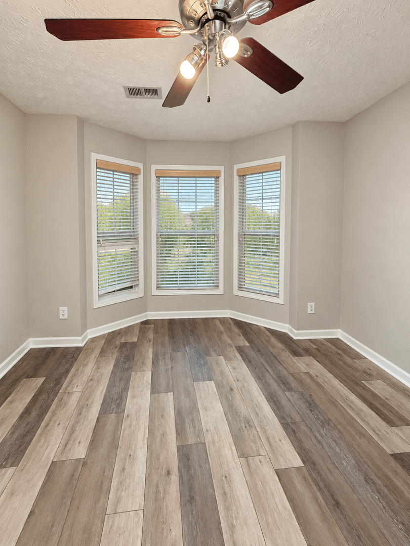 Lilburn House: 347 Haverford Mill Court NW