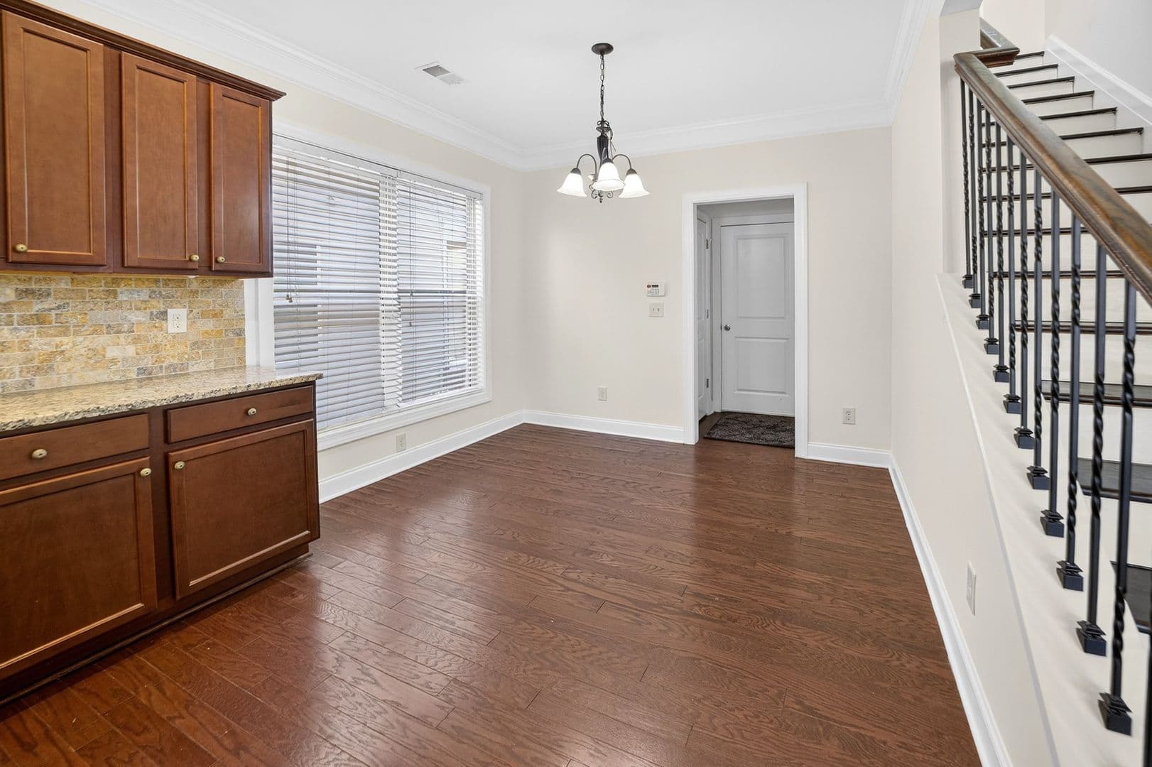 Suwanee House: 269 Privet Circle