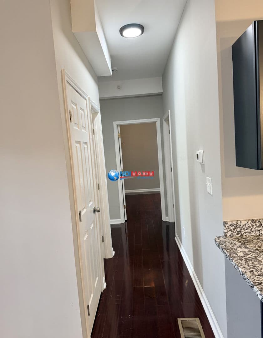 Jonesboro Apartment: 145 N Main Street