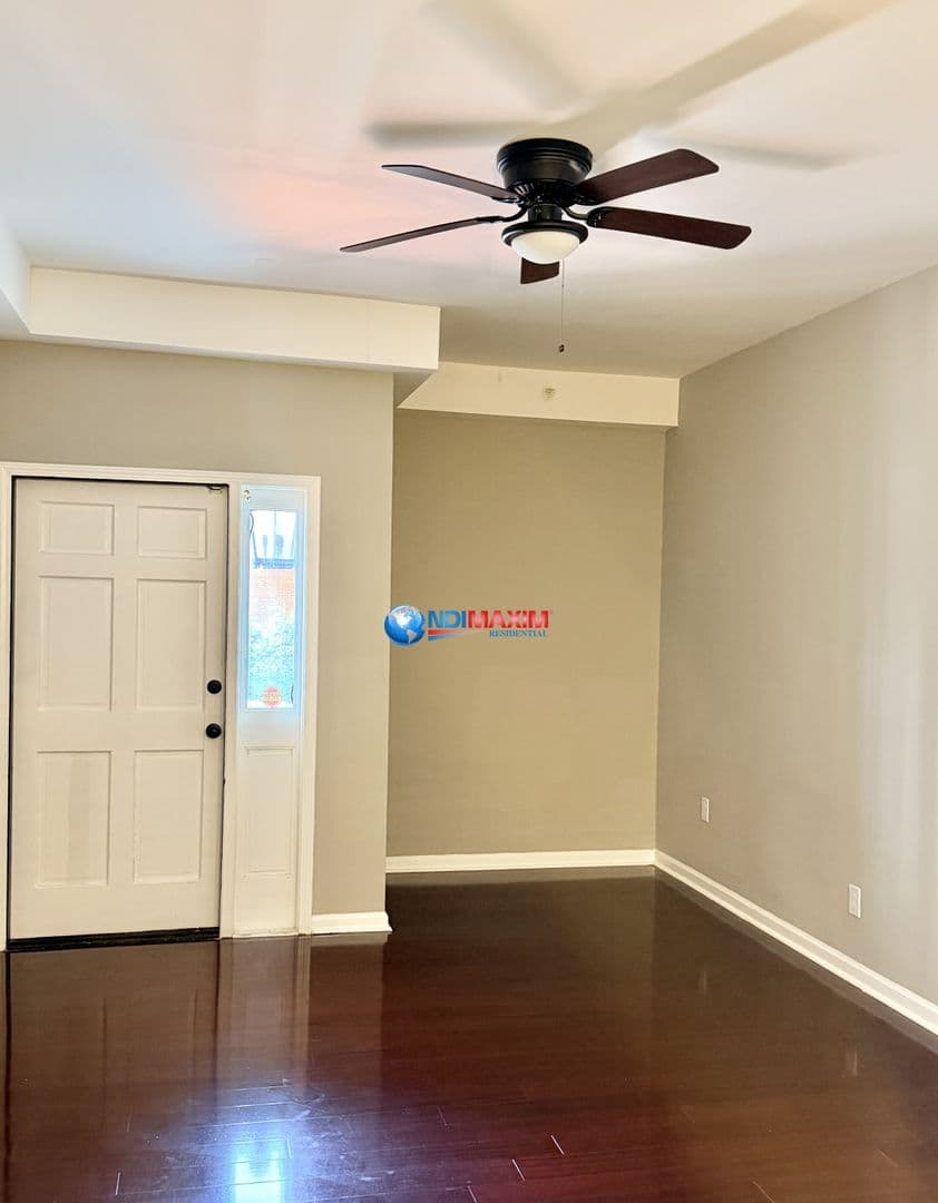 Jonesboro Apartment: 145 N Main Street